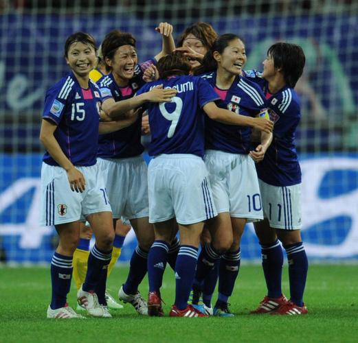 女足vs日本庆祝动作视频的相关图片